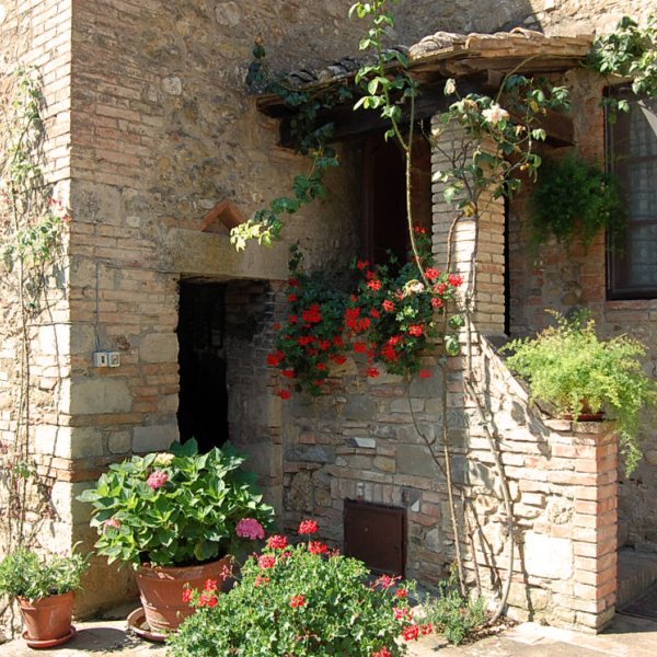 Ragnana | Family Villa with Pool near Tuscan village